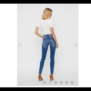 Noisy May Skinny Ripped Jeans